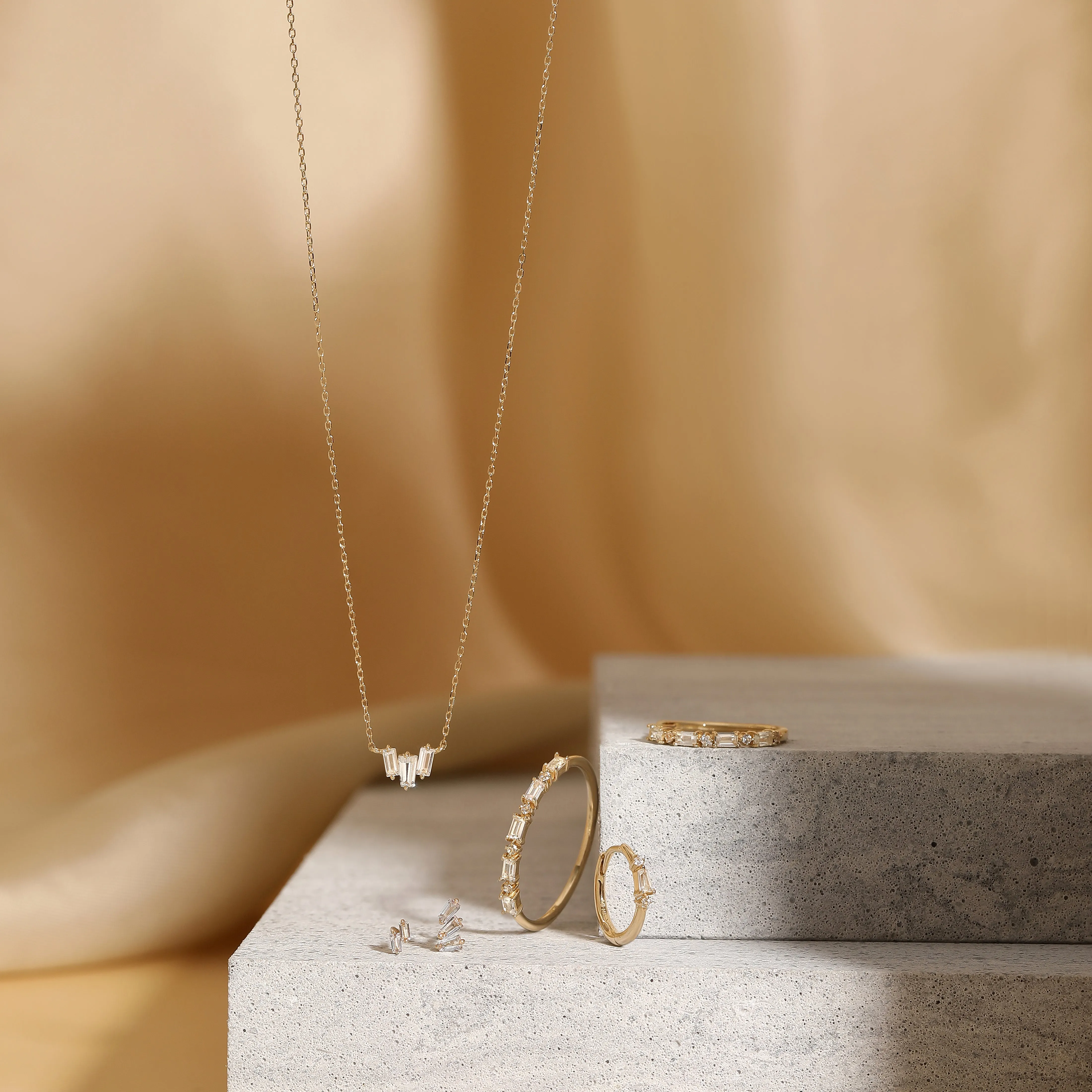 Delaney | Baguette and Round White Sapphire Hoop