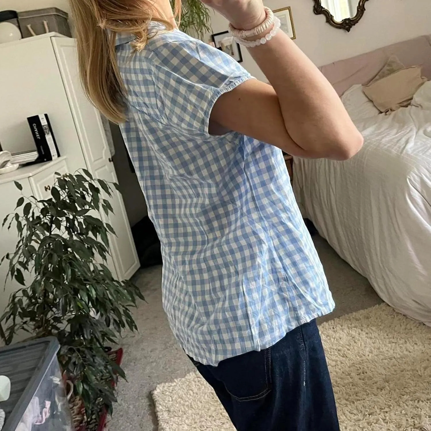 Women Y2k Short Sleeve Button Down Shirts Coquette V Neck Collared Crop Tops Vintage Slim Fit Going Out Blouse